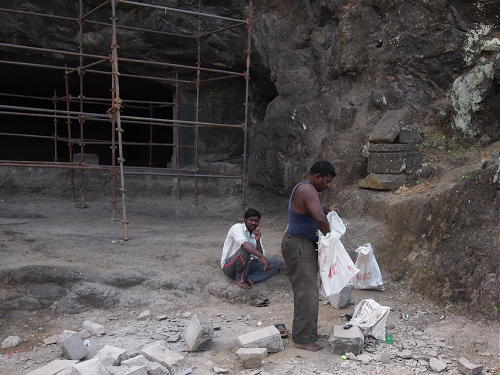 エローラへの招待 仏教窟