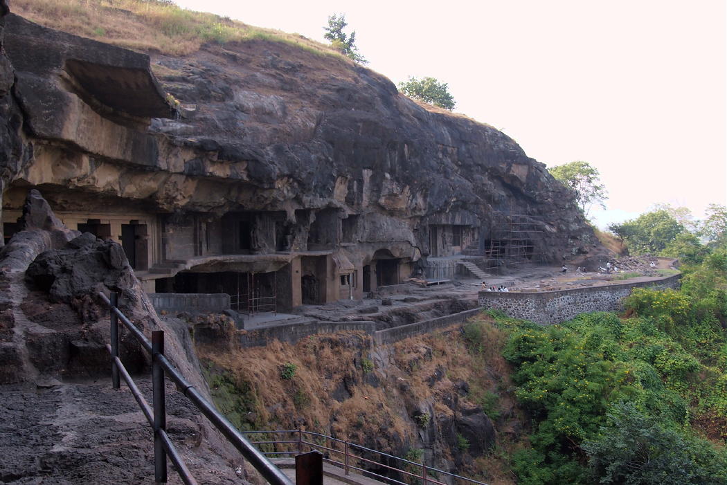 エローラへの招待 仏教窟