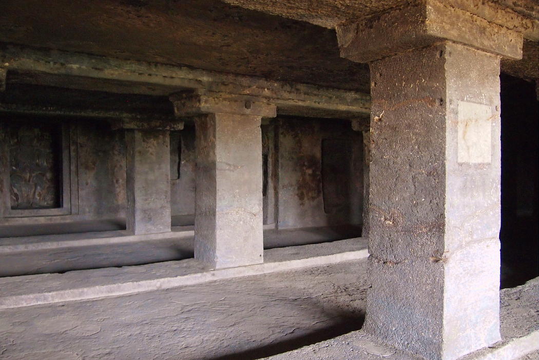 エローラへの招待 仏教窟