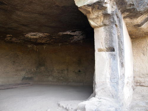 エローラへの招待　ヒンドゥー教窟