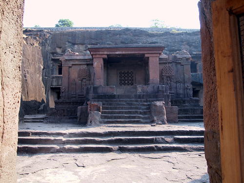 エローラへの招待　ヒンドゥー教窟