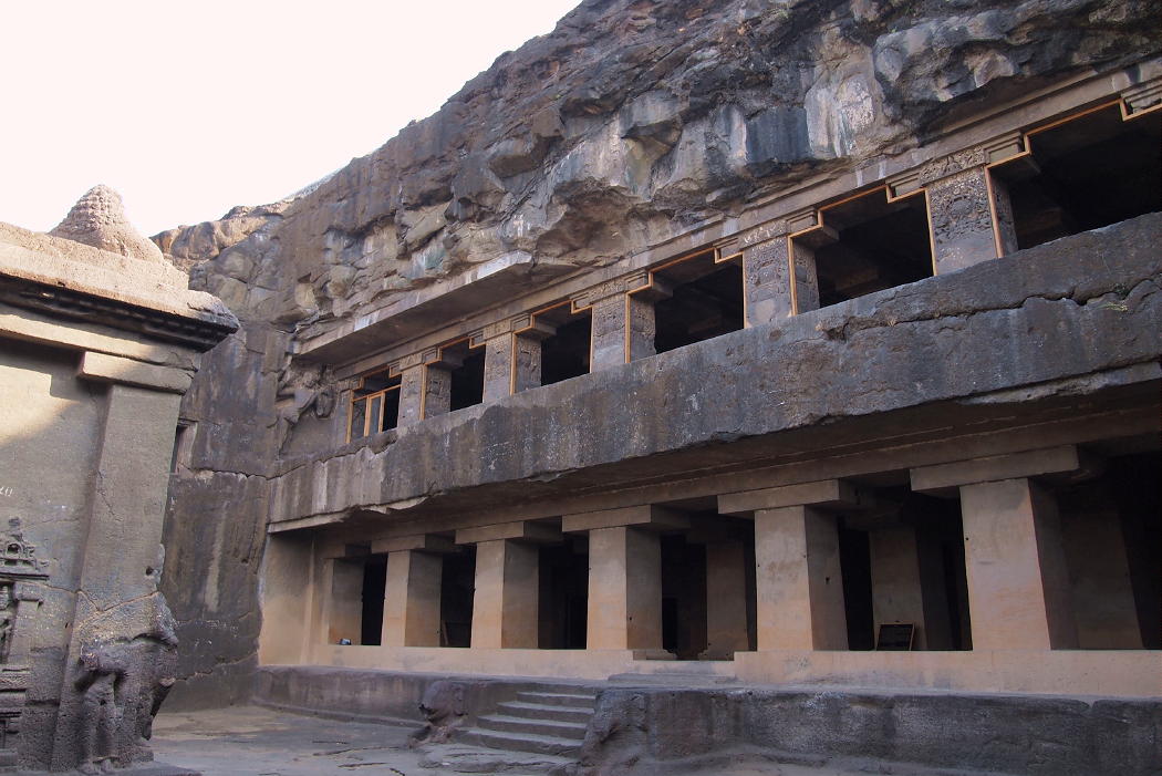 エローラへの招待　ヒンドゥー教窟