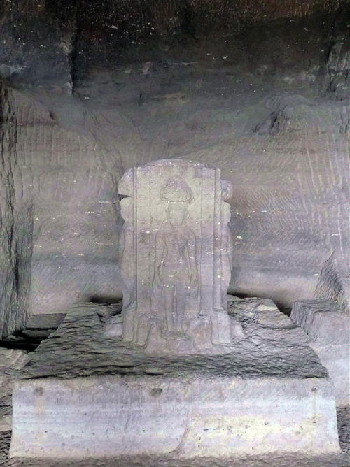 エローラへの招待　ジャイナ教窟