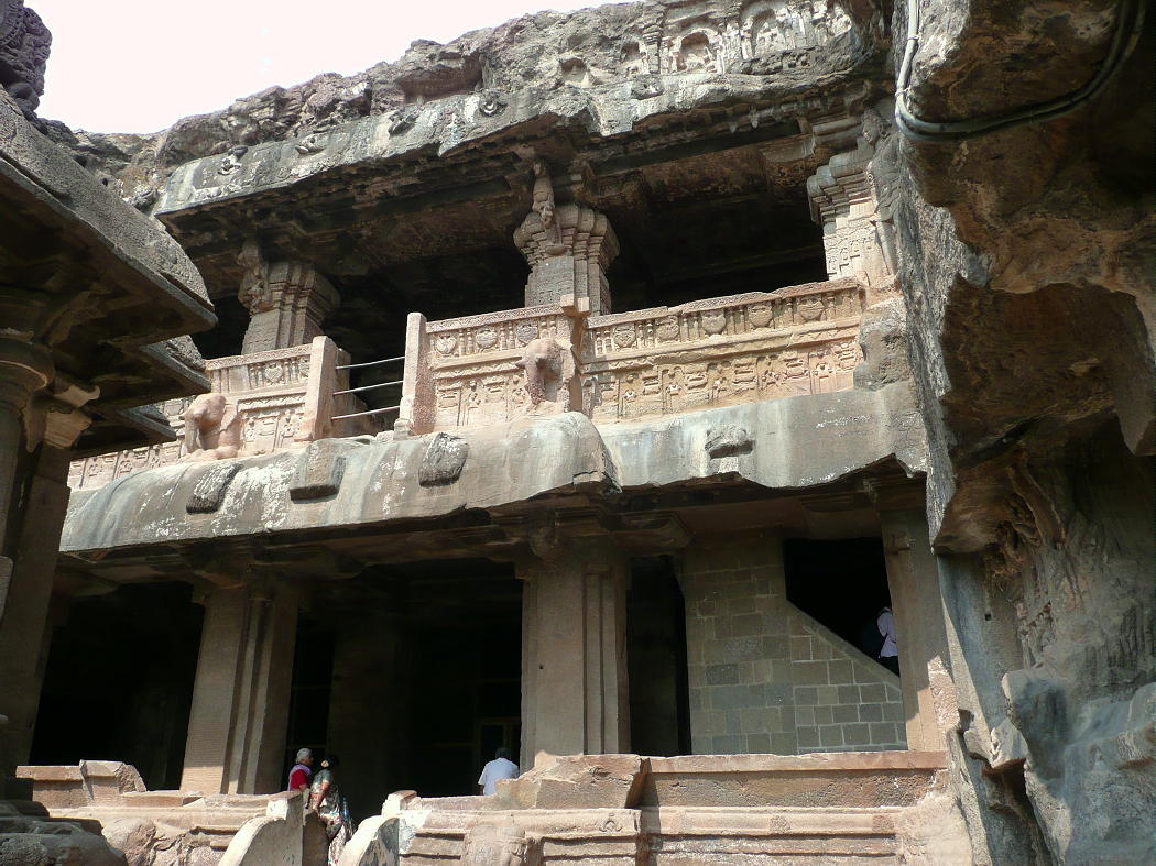 エローラへの招待　ジャイナ教窟